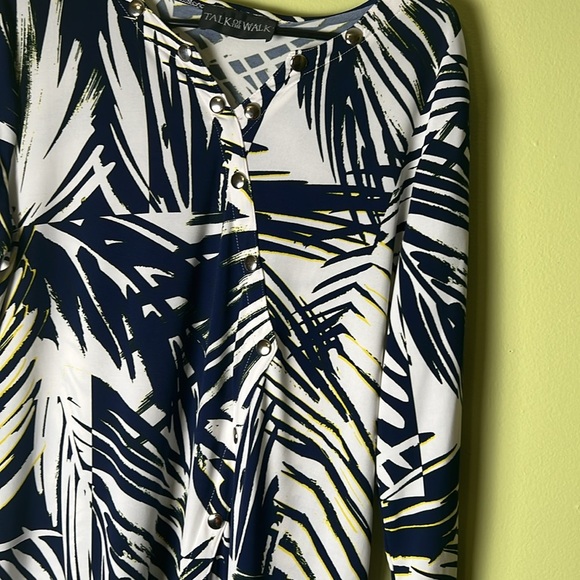Talk of the walk vintage , long sleeve,Navy and White Patterned Women's Top - Picture 5 of 6